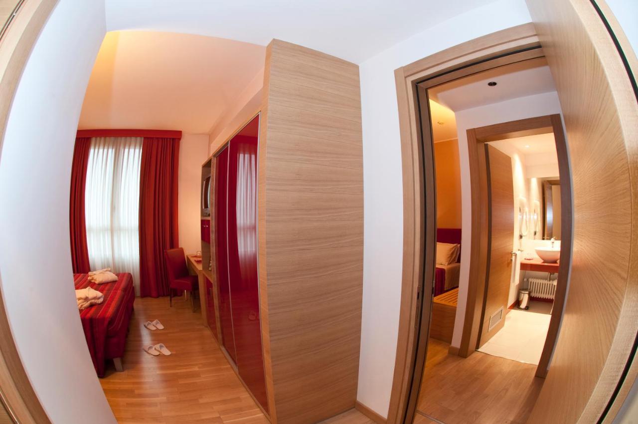 Hotel Remilia Reggio d'Emilie Extérieur photo