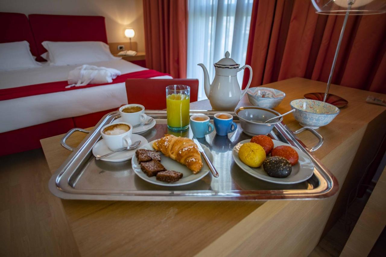 Hotel Remilia Reggio d'Emilie Extérieur photo