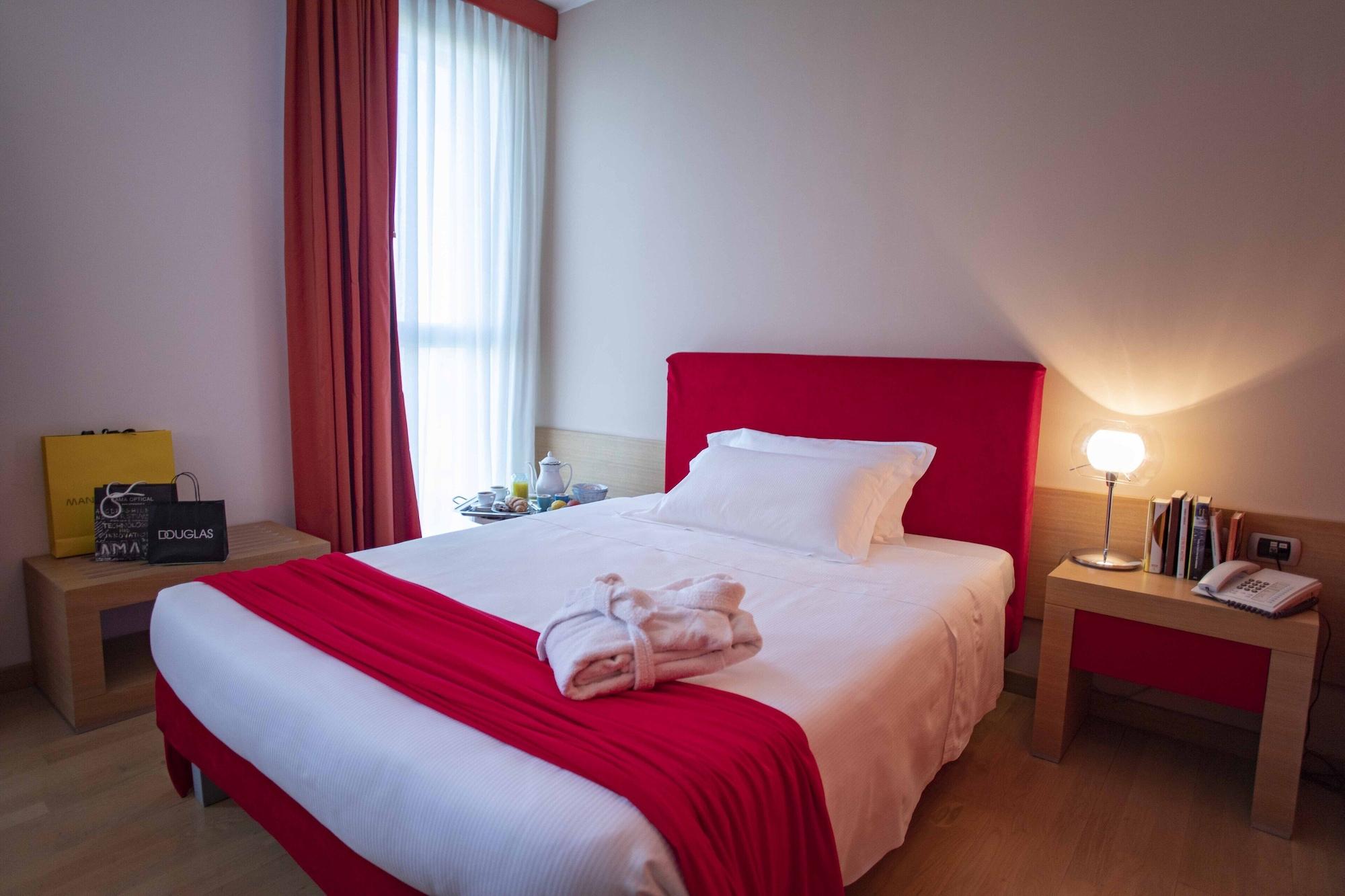 Hotel Remilia Reggio d'Emilie Extérieur photo