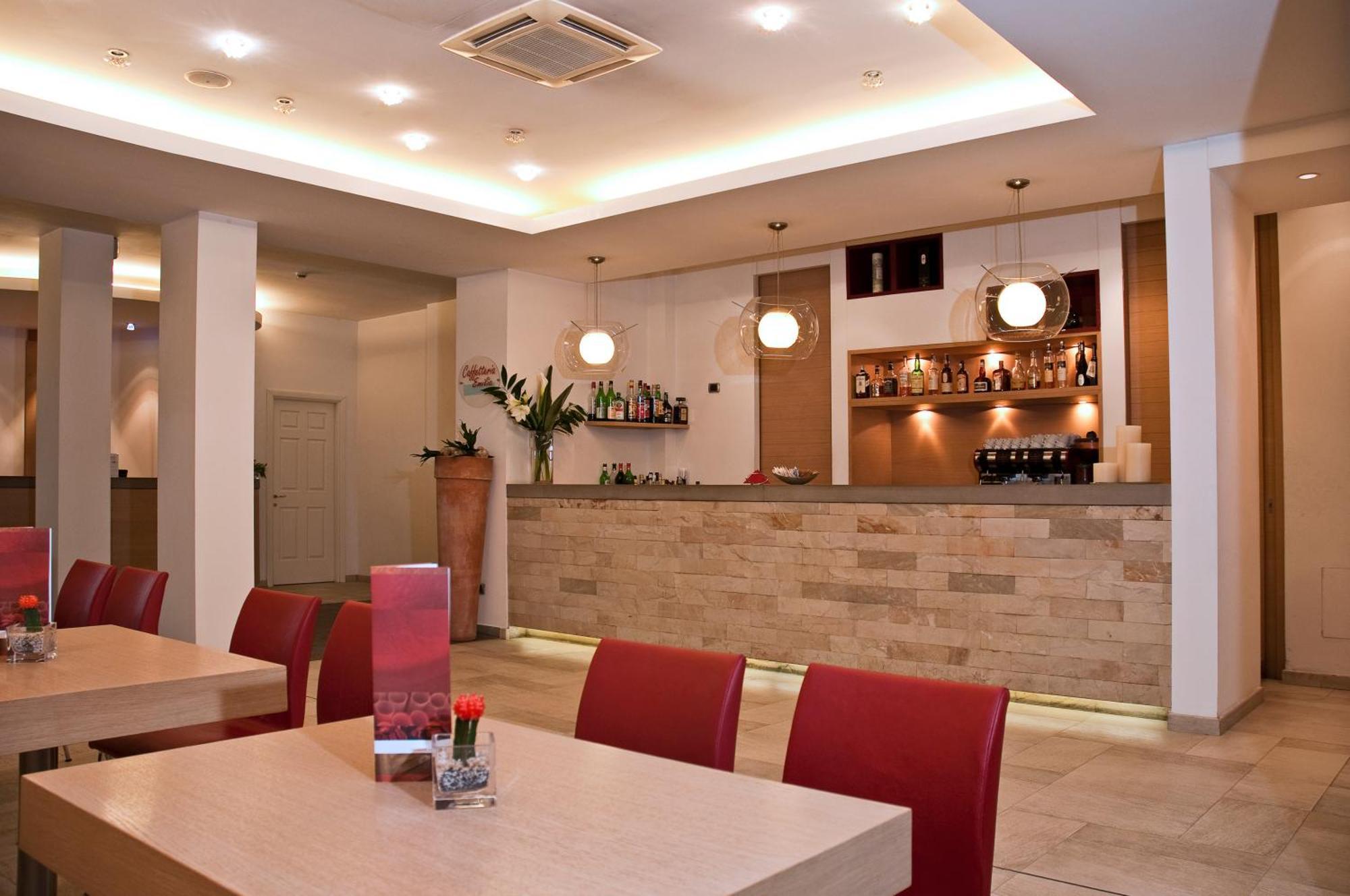 Hotel Remilia Reggio d'Emilie Extérieur photo